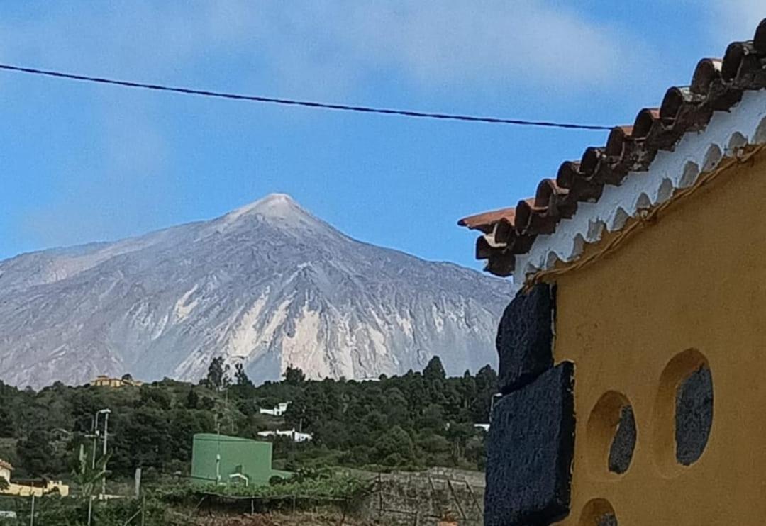 איקוד דה לוס וינוס Tradicional Casa Canaria Con Piscina Y Vistas Al Teide מראה חיצוני תמונה