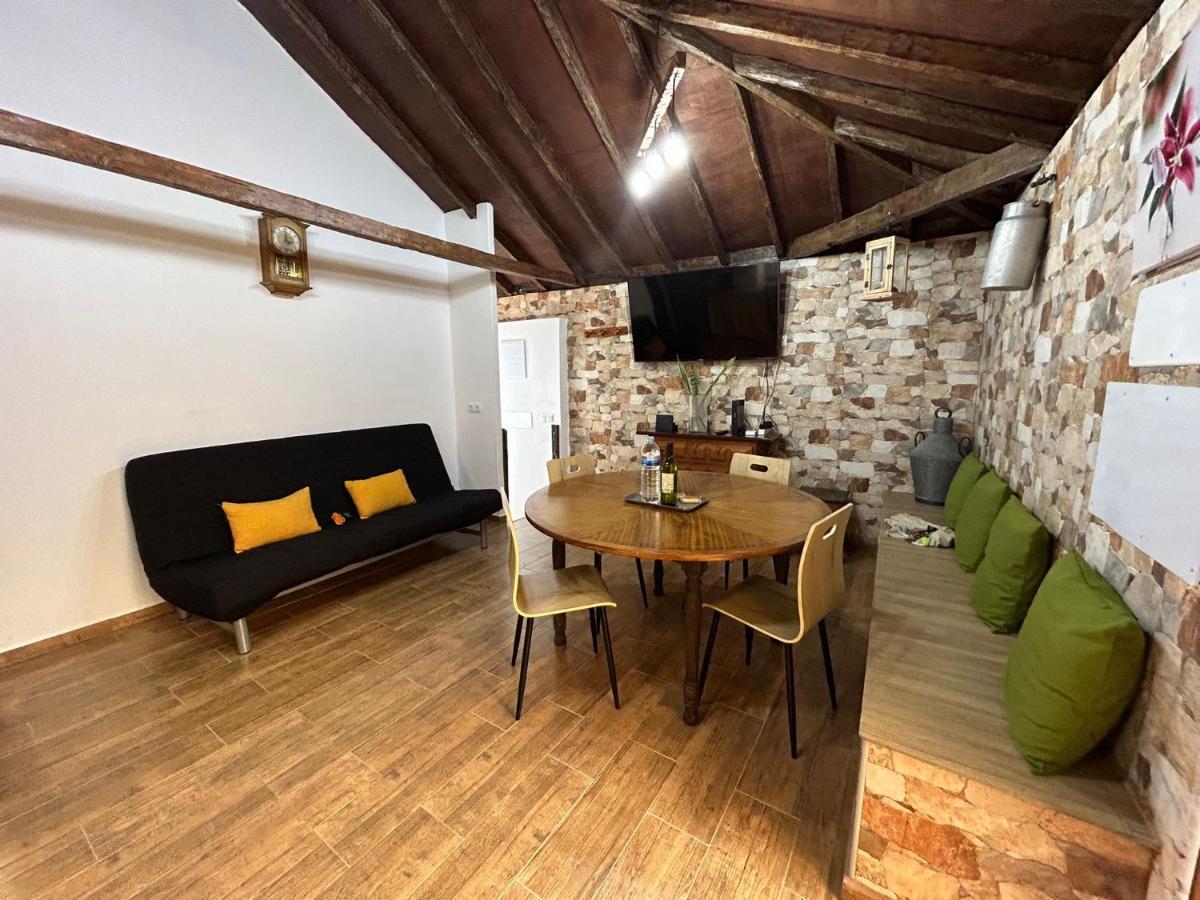 איקוד דה לוס וינוס Tradicional Casa Canaria Con Piscina Y Vistas Al Teide מראה חיצוני תמונה
