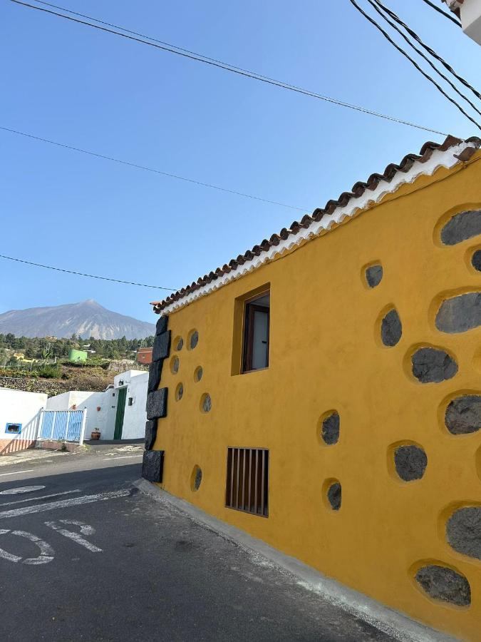 איקוד דה לוס וינוס Tradicional Casa Canaria Con Piscina Y Vistas Al Teide מראה חיצוני תמונה